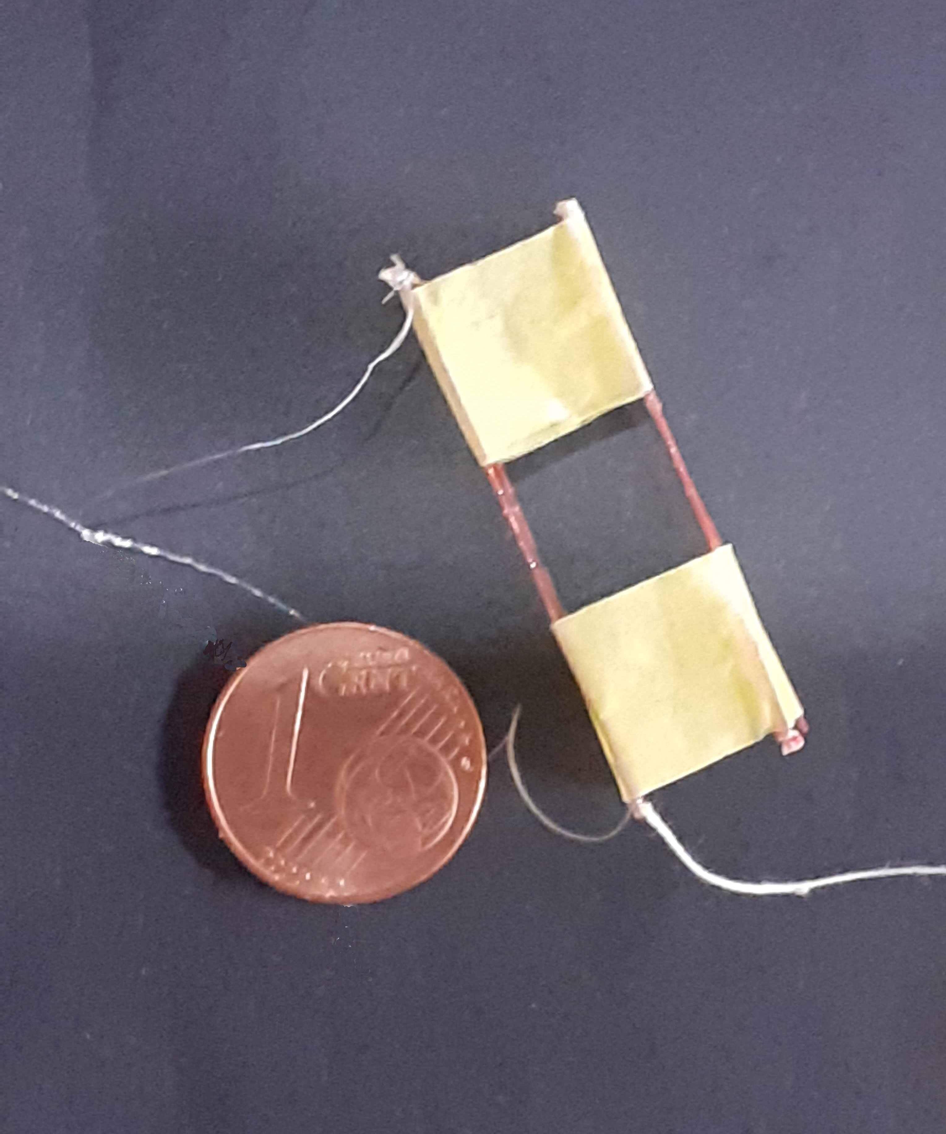 Kastendrachen [(BxTxL) 9 x 9 x 29 mm]